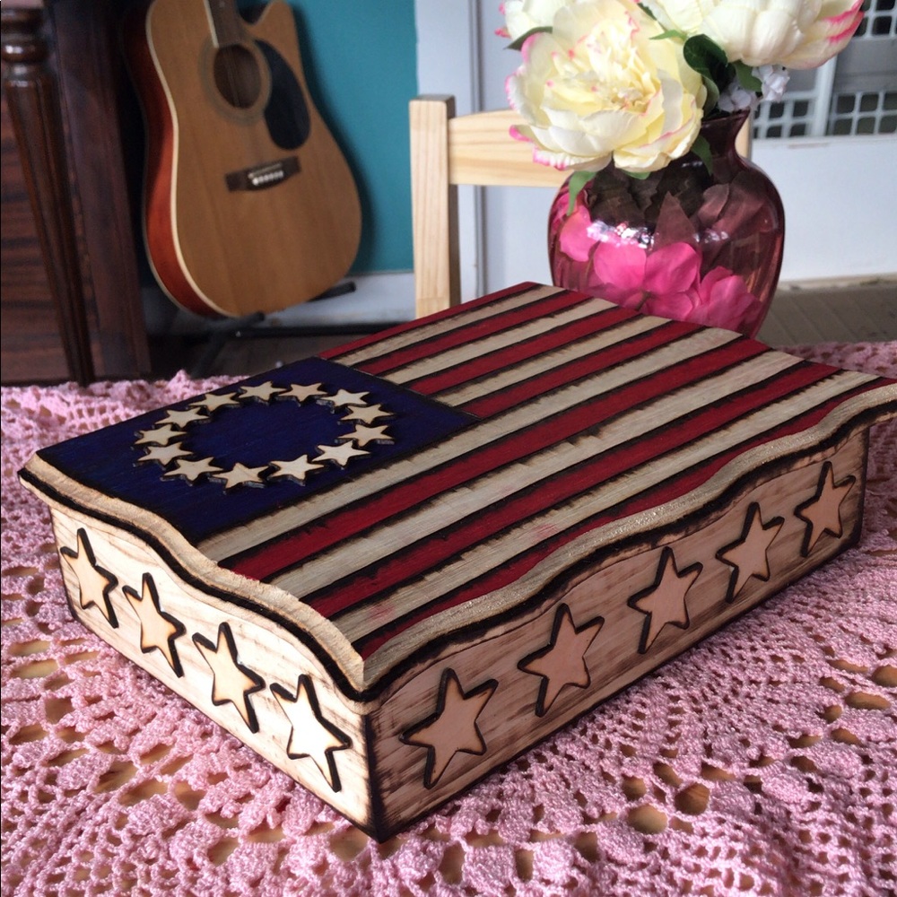 Betsy Ross Flag military award trinket box